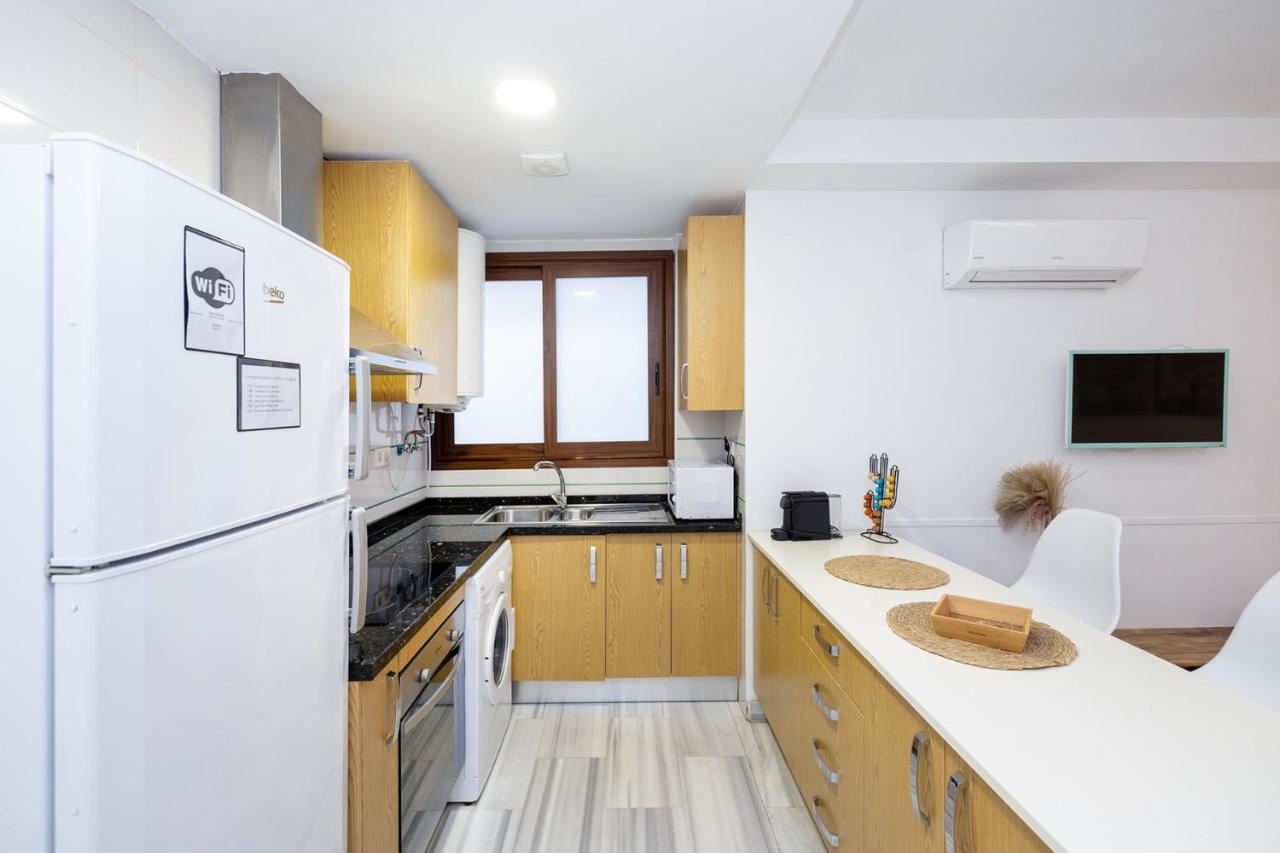 Grace Apartments - 3 Bedroom City Centre グラナダ エクステリア 写真