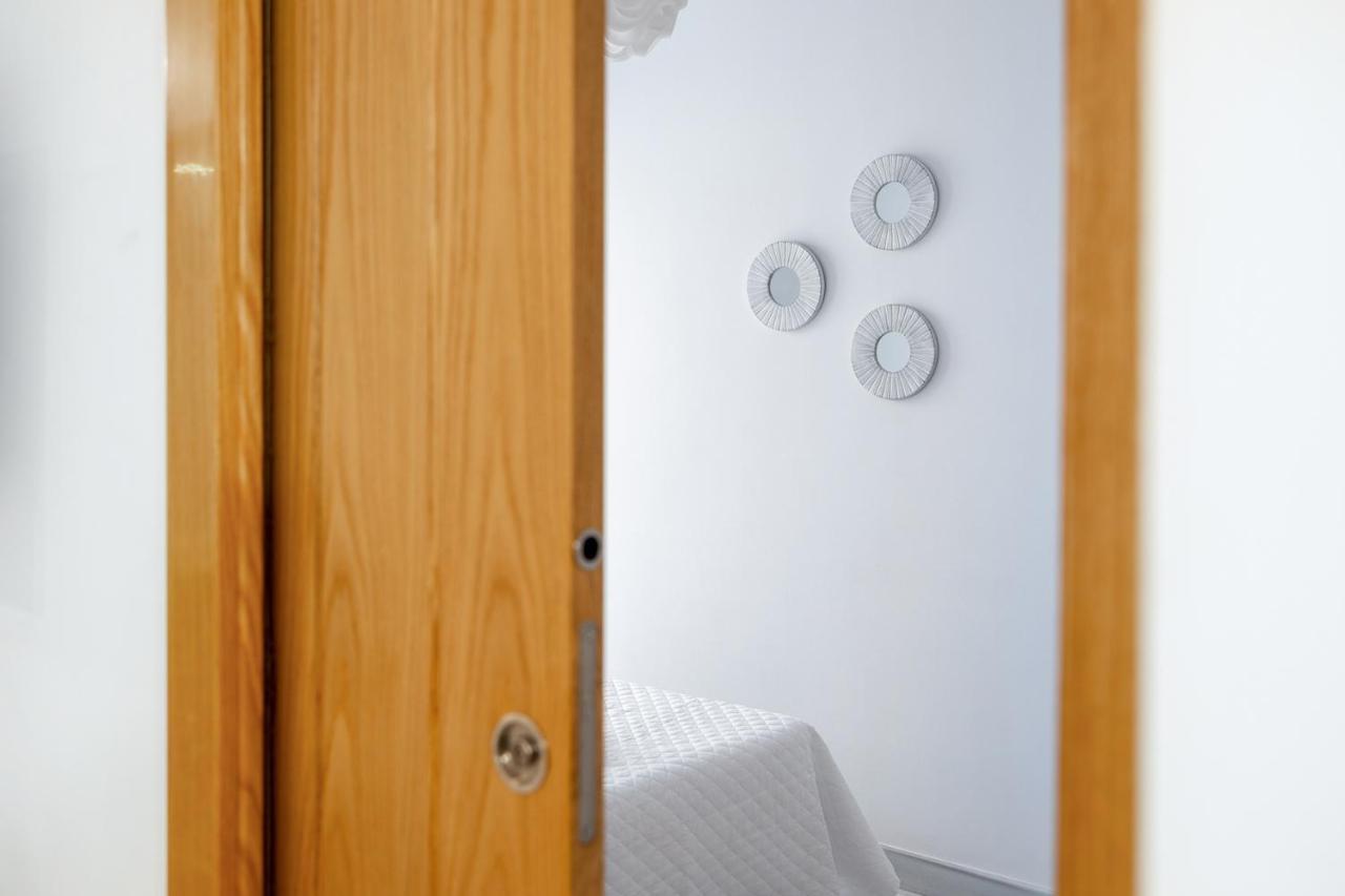 Grace Apartments - 3 Bedroom City Centre グラナダ エクステリア 写真