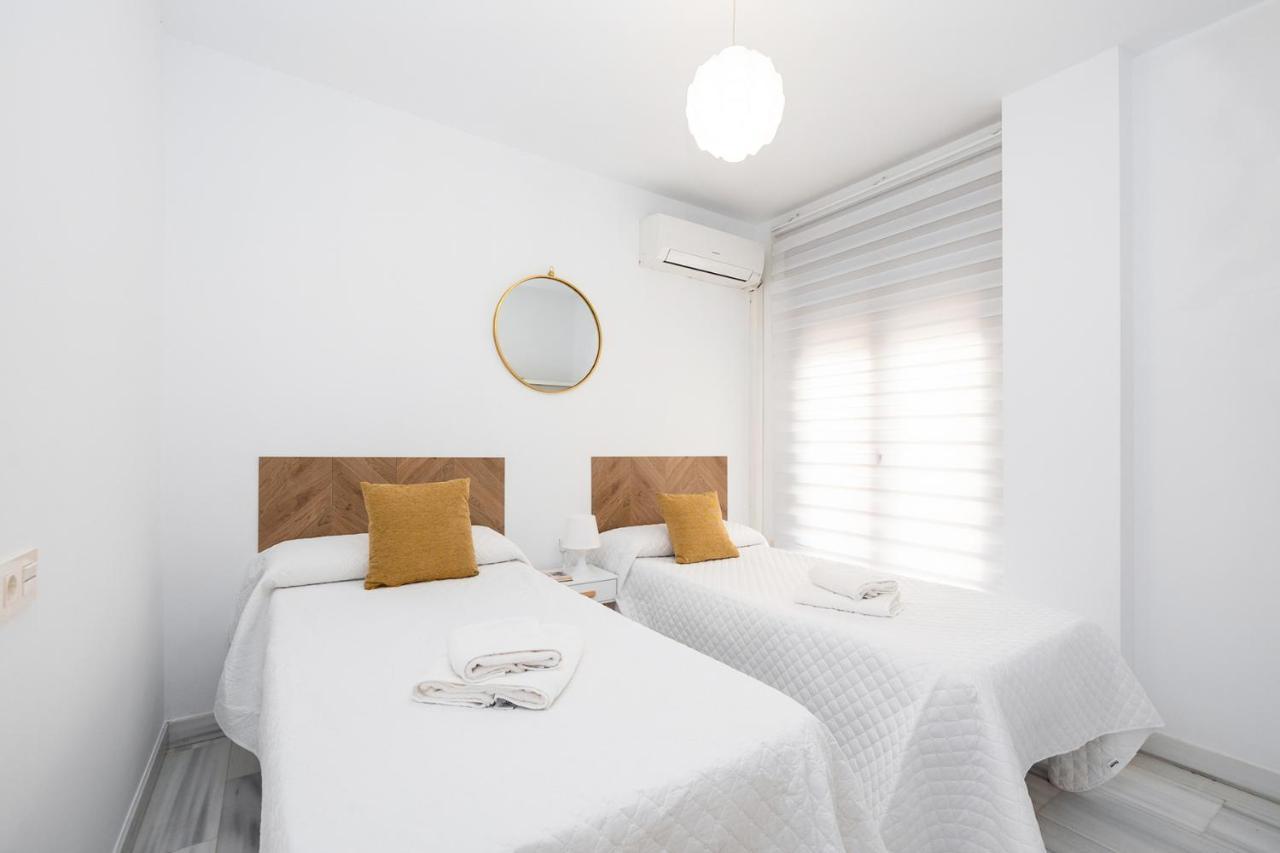 Grace Apartments - 3 Bedroom City Centre グラナダ エクステリア 写真