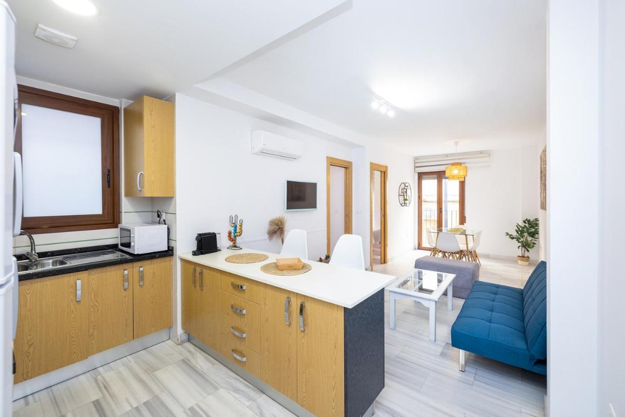 Grace Apartments - 3 Bedroom City Centre グラナダ エクステリア 写真