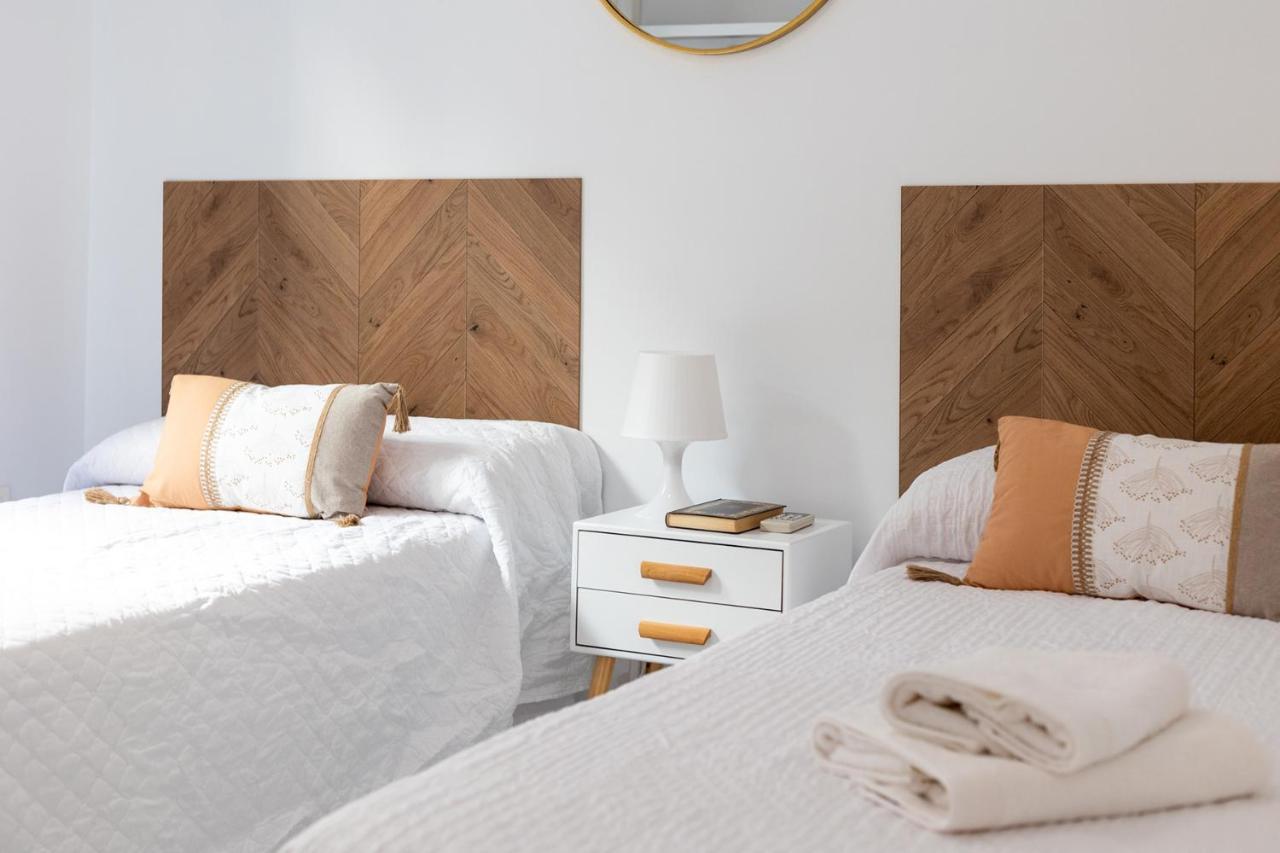 Grace Apartments - 3 Bedroom City Centre グラナダ エクステリア 写真