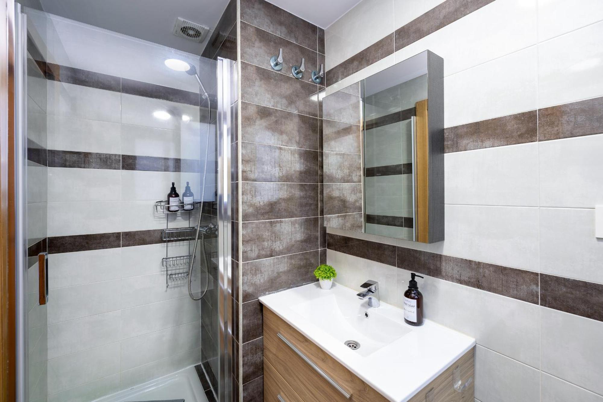Grace Apartments - 3 Bedroom City Centre グラナダ エクステリア 写真